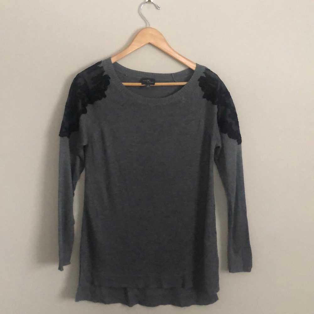 Market & Spruce Gray Lace Tunic sz Med